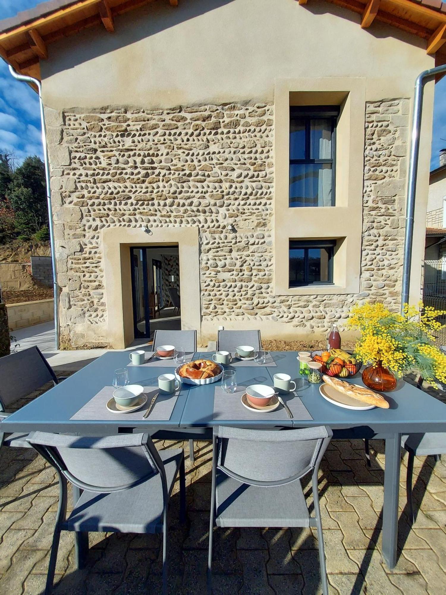 La Truffiere Des Collines - Cote Tilleul Genissieux Exterior photo